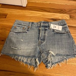 Levi's 501 Women's Cutoff Shorts NWT